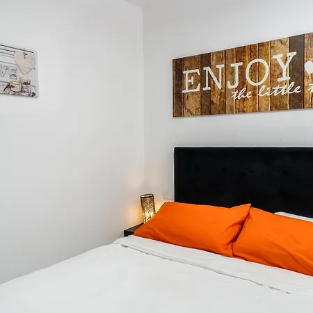 アパート Cosy アデヘ